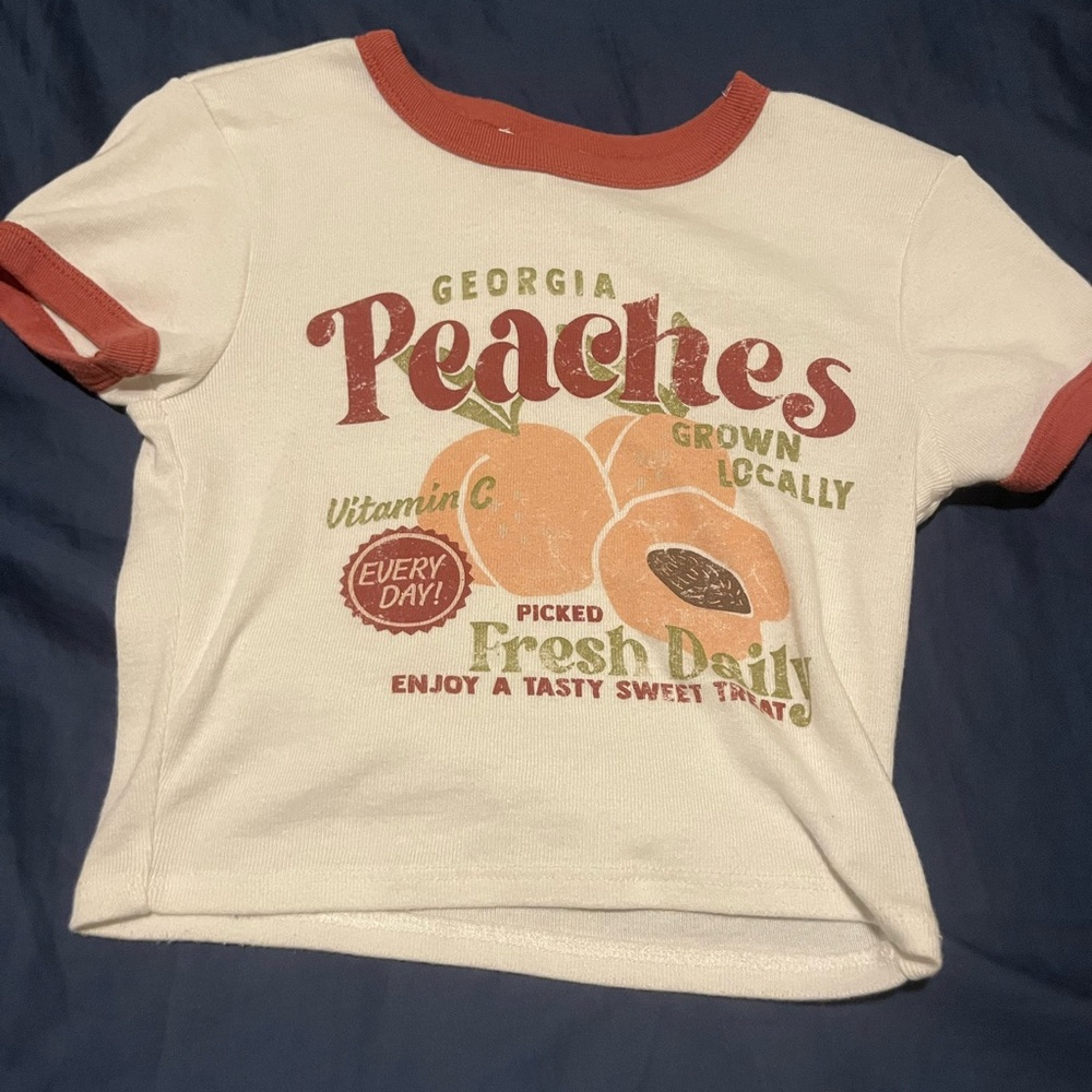 Full Tilt Georgia Peaches Cropped T-Shirt - White and Red